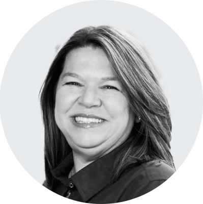 Headshot of Nicole Ritchie