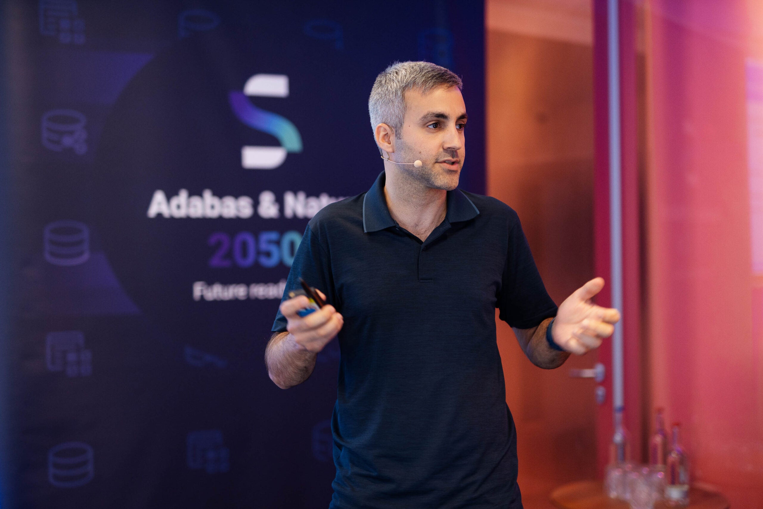 Headshot of Run Asulin